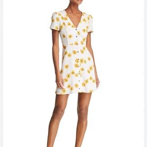 Re:named Kate Floral Mini Dress Size Medium Yellow floral dress
